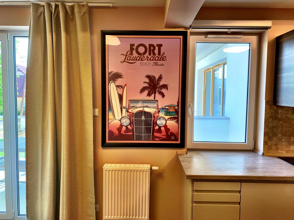 Florida Beach Lounge, Junior Suite - Sloneczne Tarasy W Porta Mare, Дзивновек Екстериор снимка